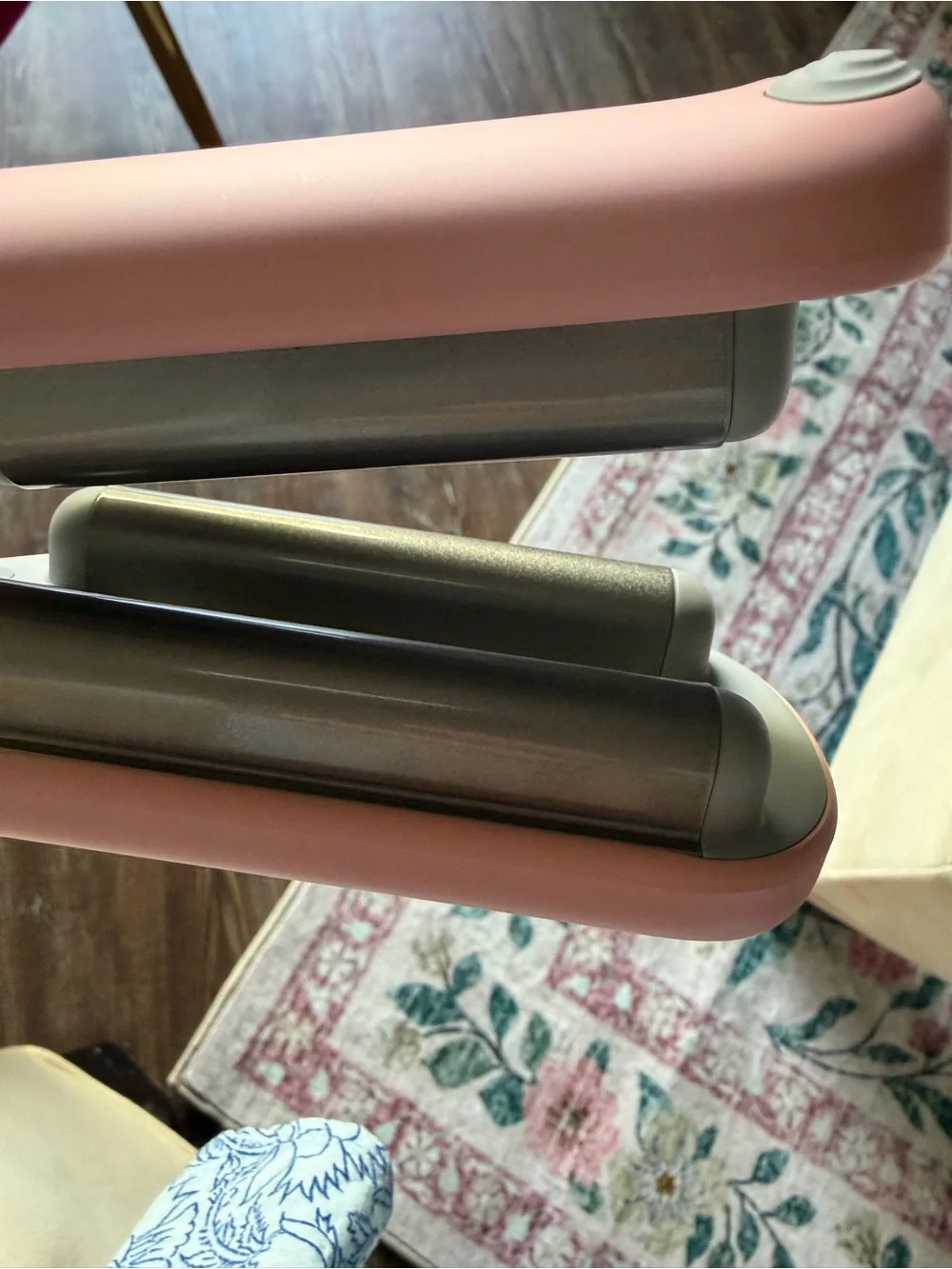 ROVY Compact Wave Curling Iron - Pink